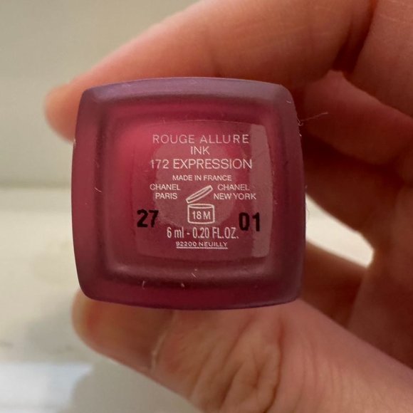 Chanel Deluxe liquor Lip Color 172 - Picture 3 of 4